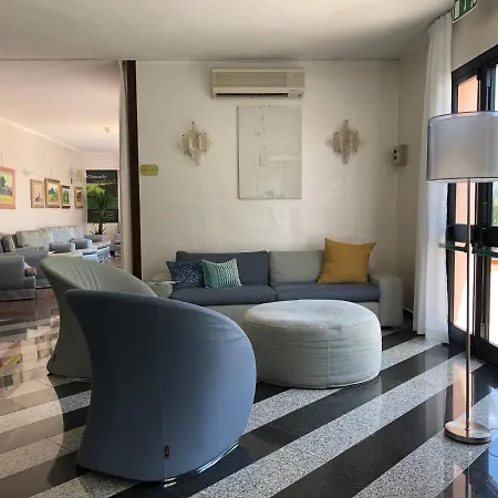 Ξενοδοχείο Arthotel Gabbiano Azzurro Due 4*